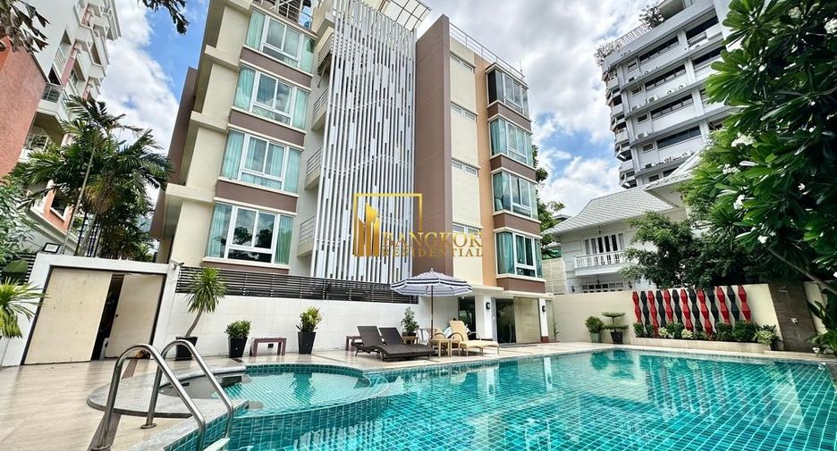 For rent 1 bed serviced apartment in Watthana, Bangkok