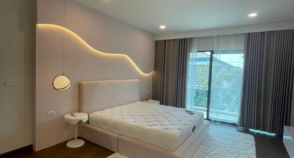 For rent 4 bedrooms house in Bang Phli, Samut Prakan