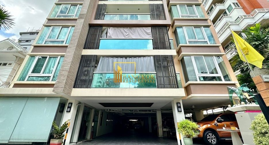 For rent 2 bedrooms serviced apartment in Watthana, Bangkok