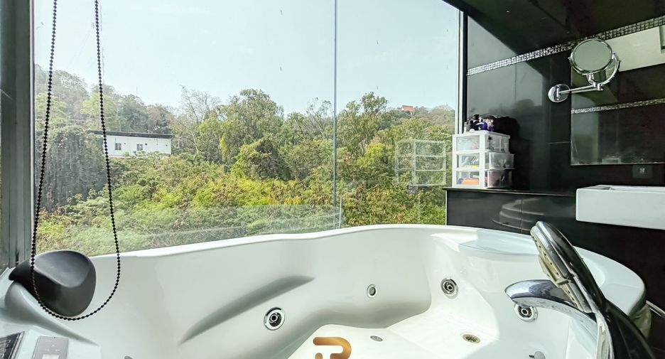 For sale 2 Beds condo in Pratumnak, Pattaya