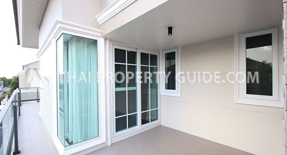 À vendre 4 chambres maison à Prawet, Bangkok