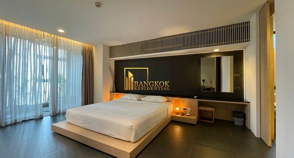 For rent 2 ベッドルーム serviced apartment in Khlong Toei, Bangkok