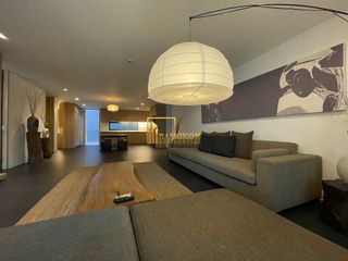 Apartamento con servicios en alquiler de 2 habitaciones en Khlong Toei, Bangkok