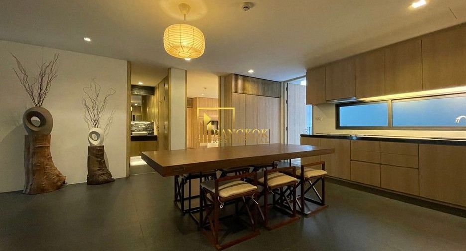 For rent 2 ベッドルーム serviced apartment in Khlong Toei, Bangkok
