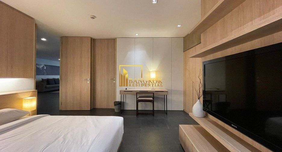 For rent 2 ベッドルーム serviced apartment in Khlong Toei, Bangkok
