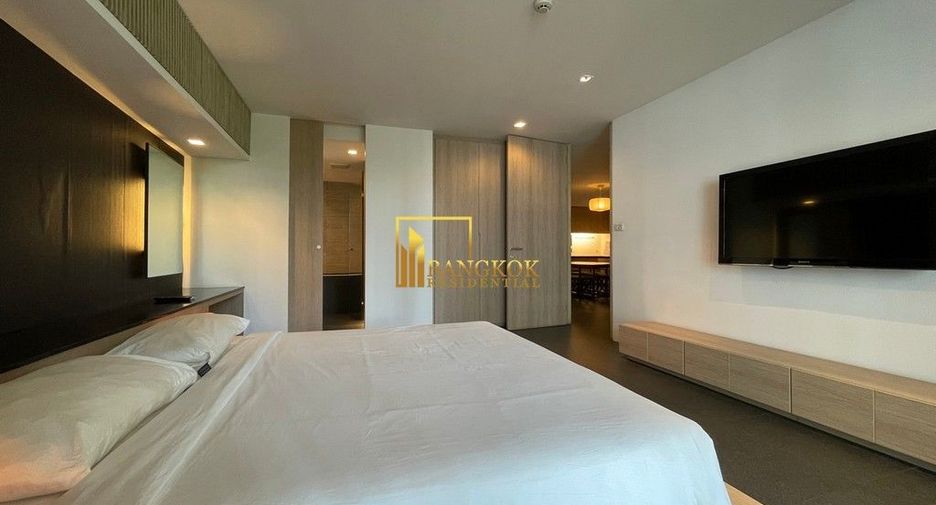 For rent 2 ベッドルーム serviced apartment in Khlong Toei, Bangkok