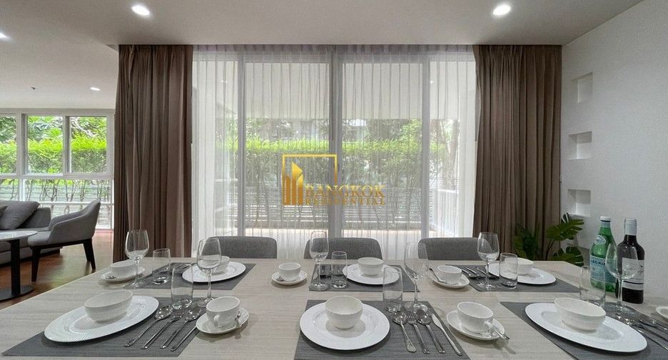 For rent 3 bedrooms apartment in Watthana, Bangkok