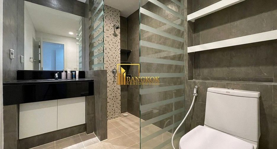 For rent 3 bedrooms apartment in Watthana, Bangkok