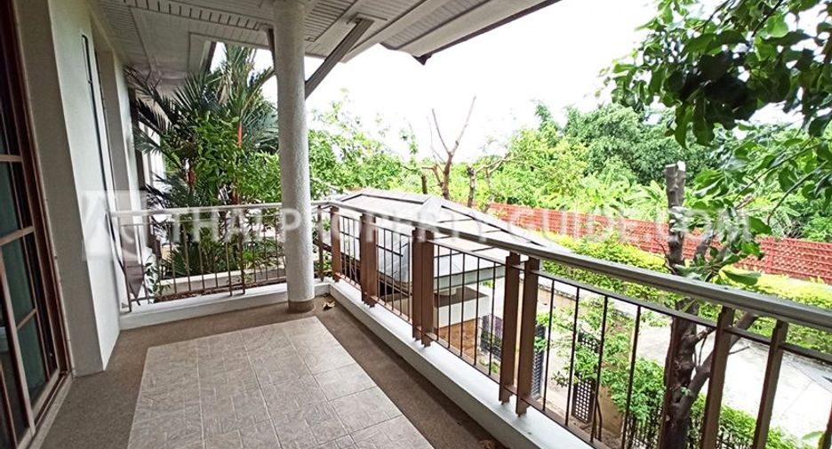 Haus zur Miete mit 5 Zimmer in Suan Luang, Bangkok