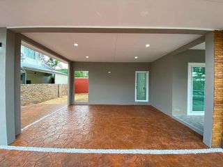 For sale 3 bedrooms house in Nong Khaem, Bangkok
