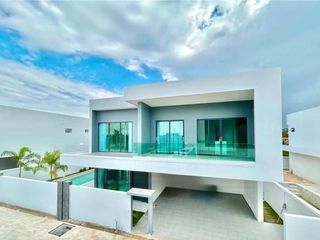 For sale 5 Beds villa in Plaeng Yao, Chachoengsao