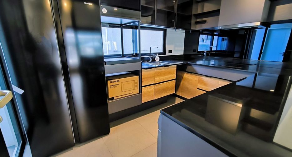 For rent 3 bedrooms house in Bang Phli, Samut Prakan