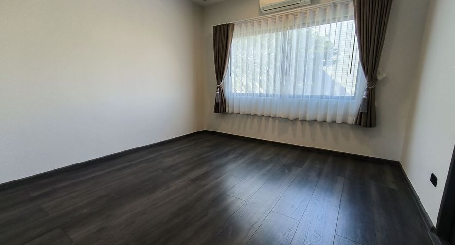 For rent 3 bedrooms house in Bang Phli, Samut Prakan