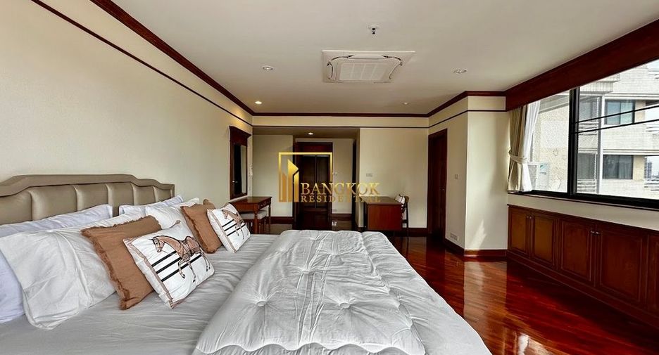 À louer 3 chambres condo à Khlong Toei, Bangkok