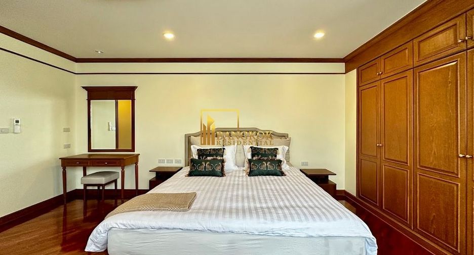 À louer 3 chambres condo à Khlong Toei, Bangkok