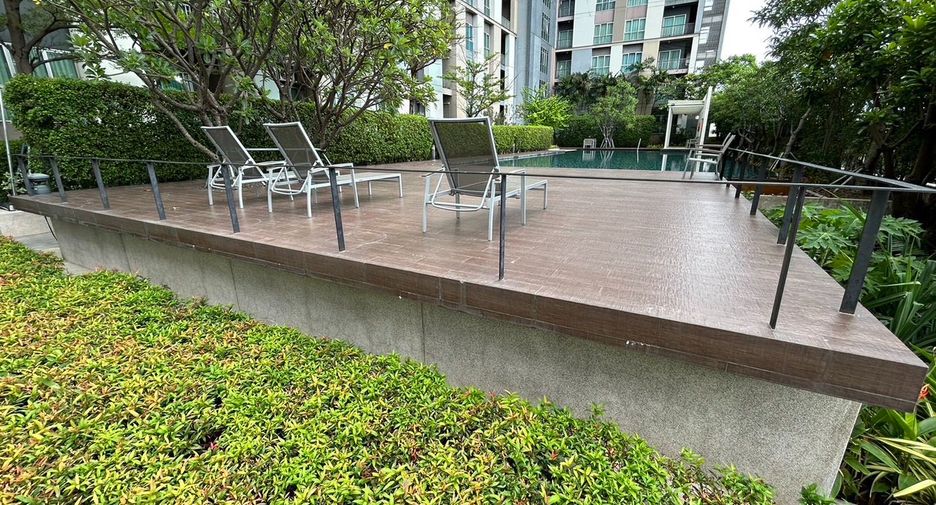 For sale 1 bed condo in Pak Kret, Nonthaburi
