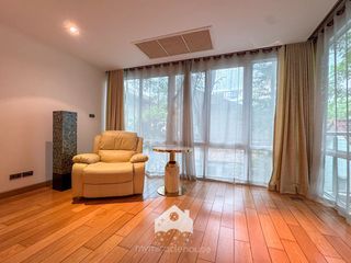 For rent and for sale 4 bed condo in Khlong Toei, Bangkok