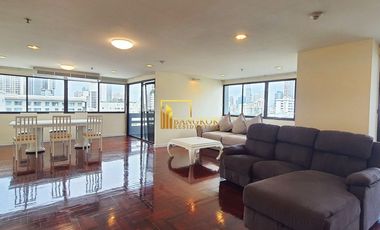 For rent 2 bedrooms apartment in Khlong Toei, Bangkok