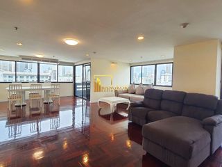 For rent 2 bedrooms apartment in Khlong Toei, Bangkok
