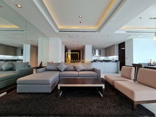 For rent 3 bedrooms apartment in Pathum Wan, Bangkok