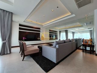 For rent 3 bedrooms apartment in Pathum Wan, Bangkok
