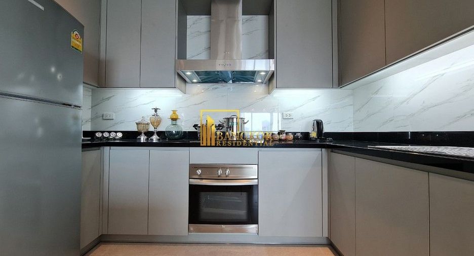 For rent 3 bedrooms apartment in Pathum Wan, Bangkok