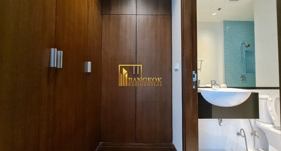For rent 3 bedrooms apartment in Pathum Wan, Bangkok