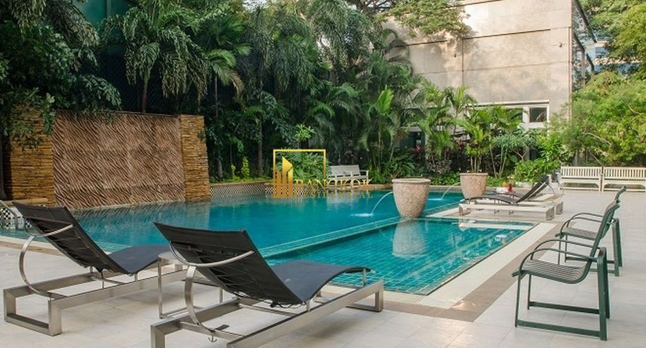 For rent 3 bedrooms apartment in Pathum Wan, Bangkok