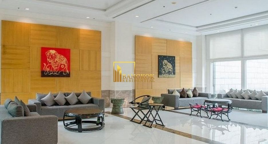 For rent 3 bedrooms apartment in Pathum Wan, Bangkok