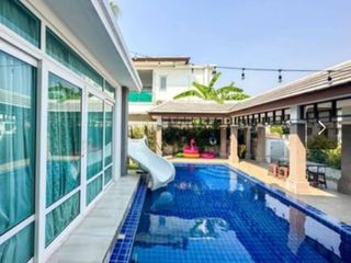 For rent and for sale 4 bedrooms villa in Bang Lamung, Chonburi