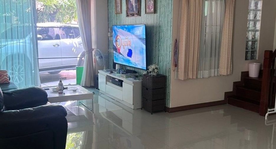 Reihenhaus zum Kauf mit 3 Zimmer in Bang Bua Thong, Nonthaburi