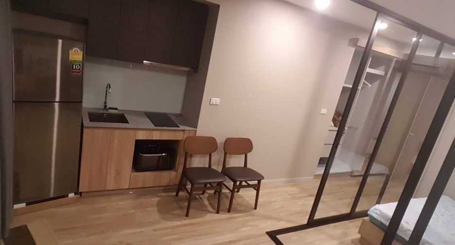 Condo en venta de 1 habitaciones en Sathon, Bangkok