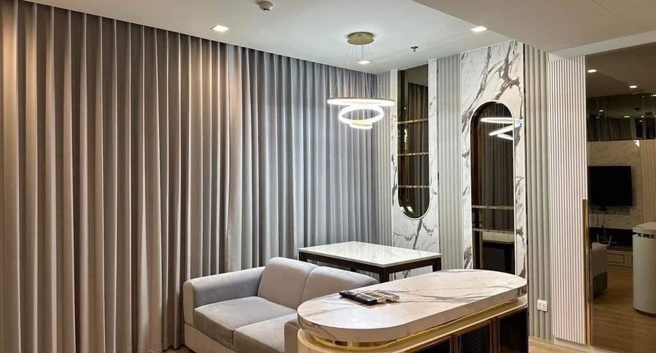 For rent 2 bedrooms condo in Watthana, Bangkok