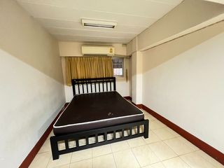 For sale 44 bed serviced apartment in Bang Kapi, Bangkok