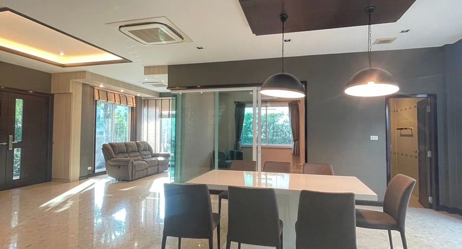 Haus zum Kauf mit 4 Zimmer in Saphan Sung, Bangkok