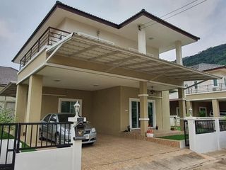 For sale 4 bedrooms house in Sattahip, Pattaya