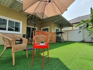 For sale 4 bedrooms house in Sattahip, Pattaya