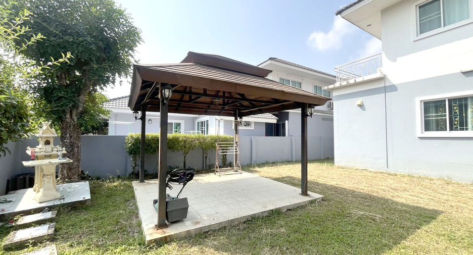 For sale 4 bedrooms house in San Sai, Chiang Mai