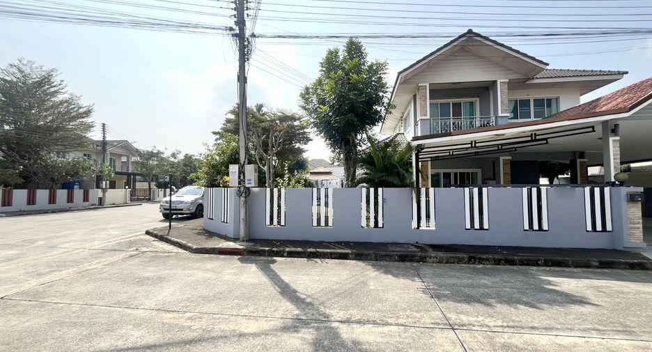 For sale 4 bedrooms house in San Sai, Chiang Mai