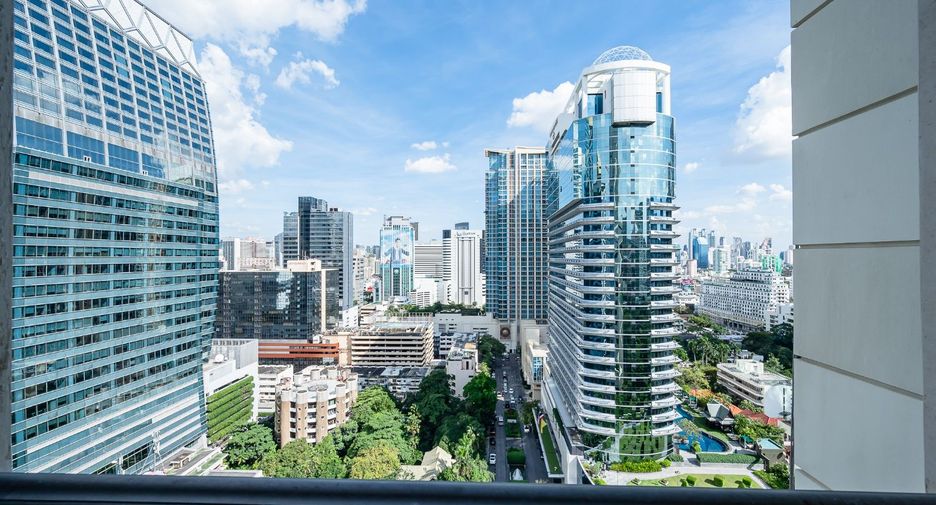 For sale 2 Beds condo in Pathum Wan, Bangkok