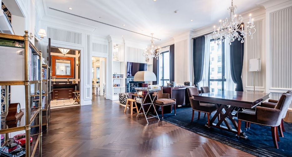 For sale 2 Beds condo in Pathum Wan, Bangkok