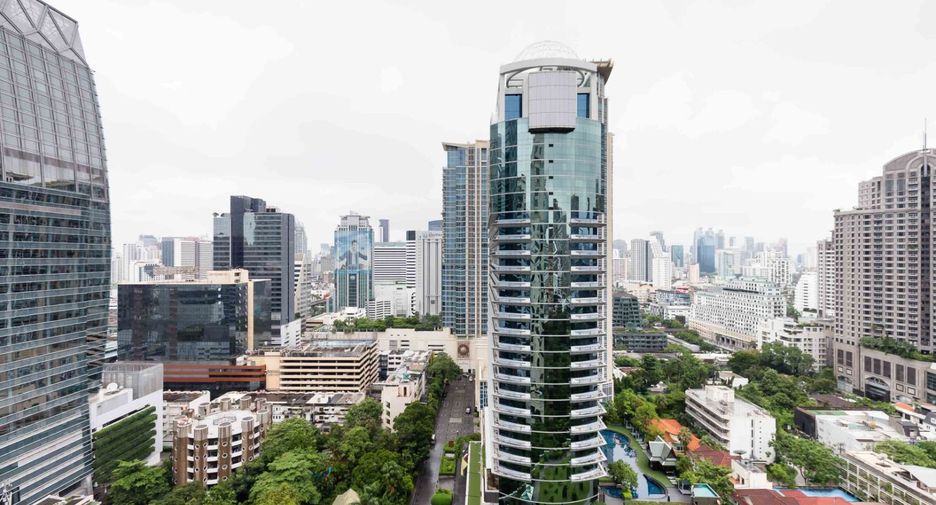 For sale 2 Beds condo in Pathum Wan, Bangkok