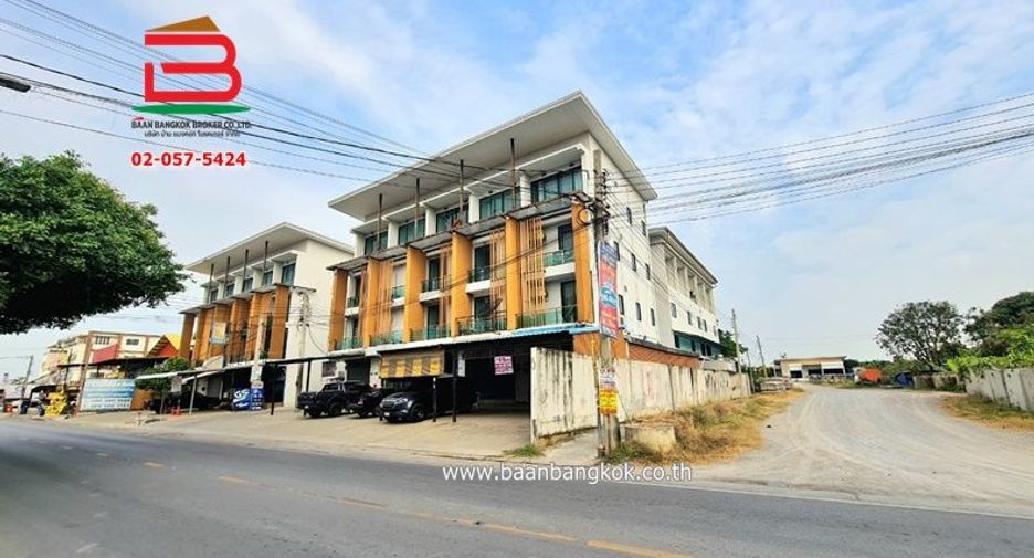 For sale 4 bedrooms retail Space in Bang Yai, Nonthaburi
