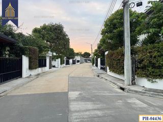 For sale 3 bed house in Mueang Nonthaburi, Nonthaburi