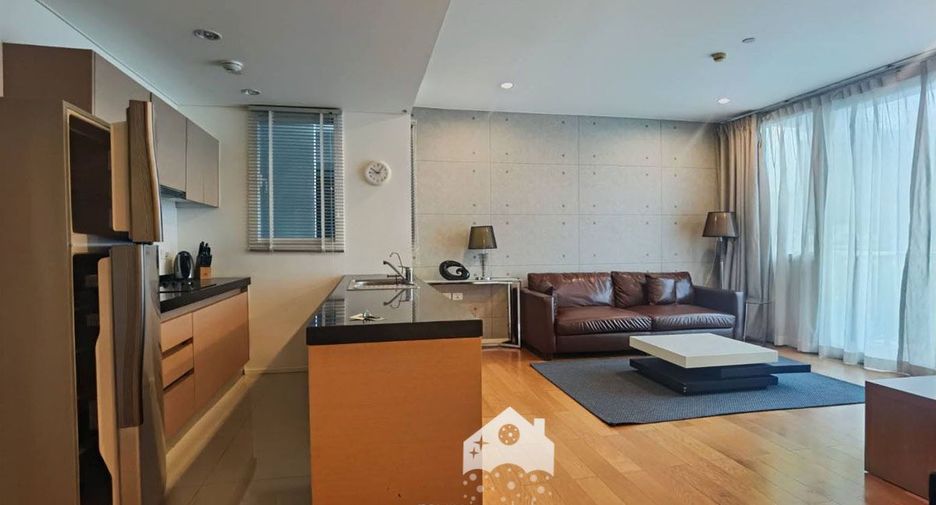 For rent 3 bed condo in Watthana, Bangkok