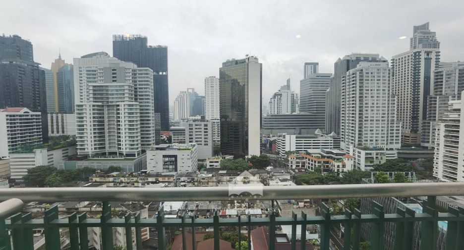 For rent 3 bed condo in Watthana, Bangkok