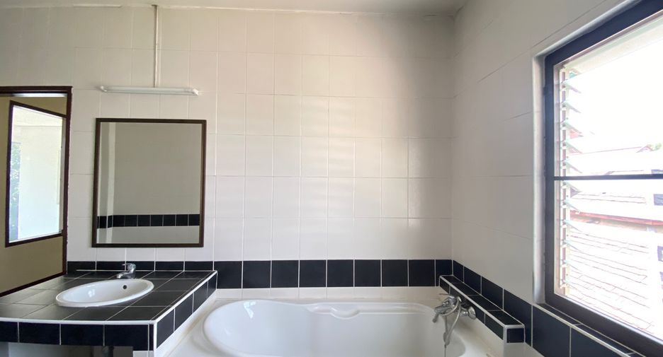 For sale 1 bed house in Mueang Chiang Mai, Chiang Mai