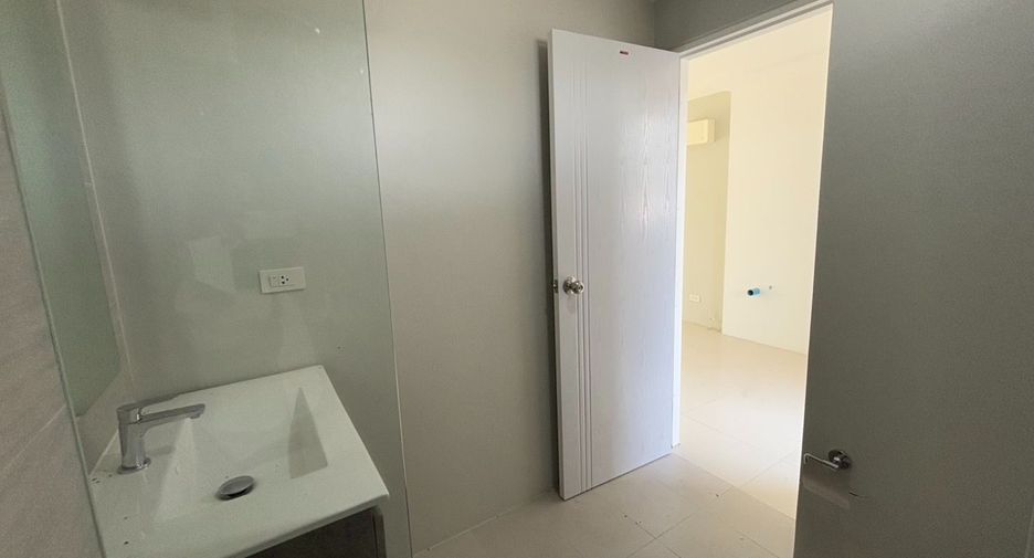 For sale 2 Beds condo in Klaeng, Rayong