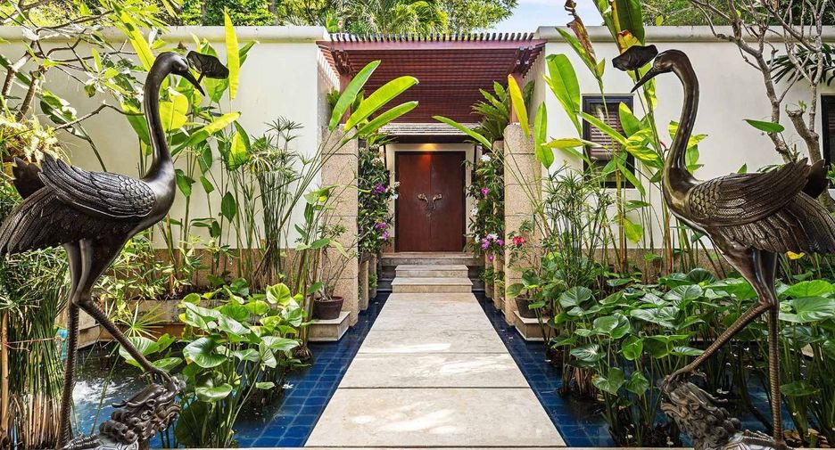 For sale 5 bedrooms villa in Mueang Phuket, Phuket