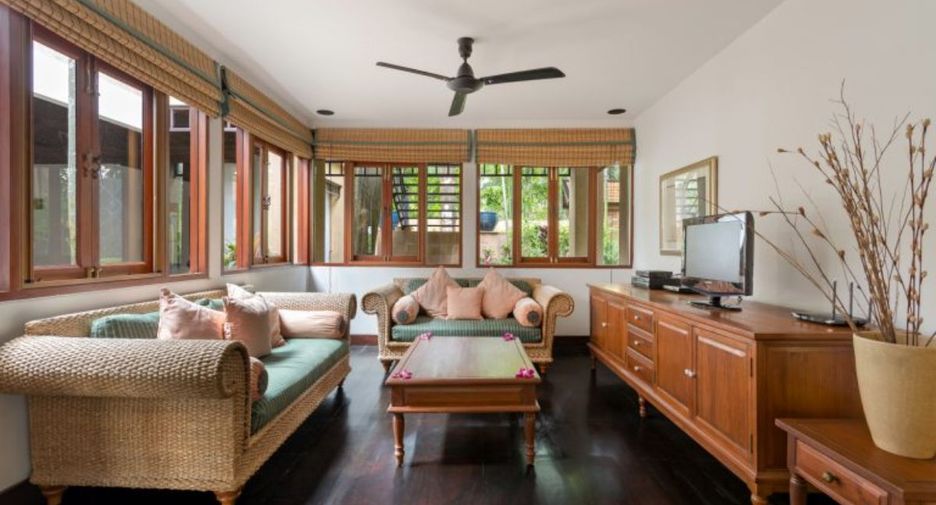 For sale 5 bedrooms villa in Mueang Phuket, Phuket